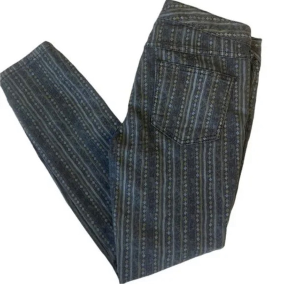 Free People Diamond Pattern Skinny Jeans in size 26
